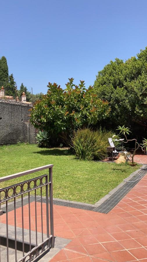 A Mari Villa Taormina Bagian luar foto